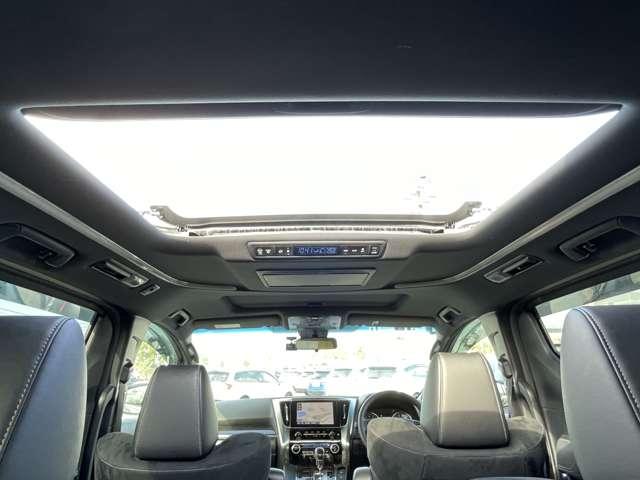 アルファード ２．５Ｓ　タイプゴールドＩＩＩ　ＦＵＬＬ（ＡＣ／Ｗエアコン・オート，ＣＤ），７ニン，ＳＲＳ，ＰＳＳＲＳ，ＳＳＲＳ，ＡＢＳ，ＴＲＣ，クルースＣ，ナヒ／インダッシュ／２ＤＩＮ，フリッフタウンＭ，Ｂカメラ，（外（8枚目）
