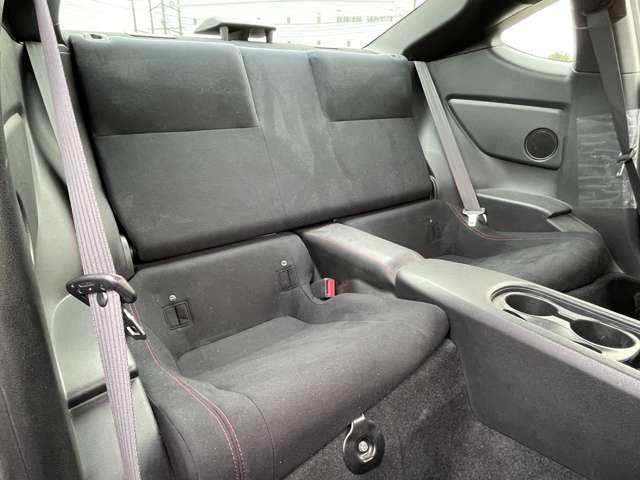 86 GT 6速MT/純正SDナビ/フルセグ/BTオーディオ/DVD再生/バックカメラ/スマートエントリー&スタートシステム/HIDヘッドライト/純正17インチアルミ/クルーズコントロール/VSCスポーツモード(21枚目)