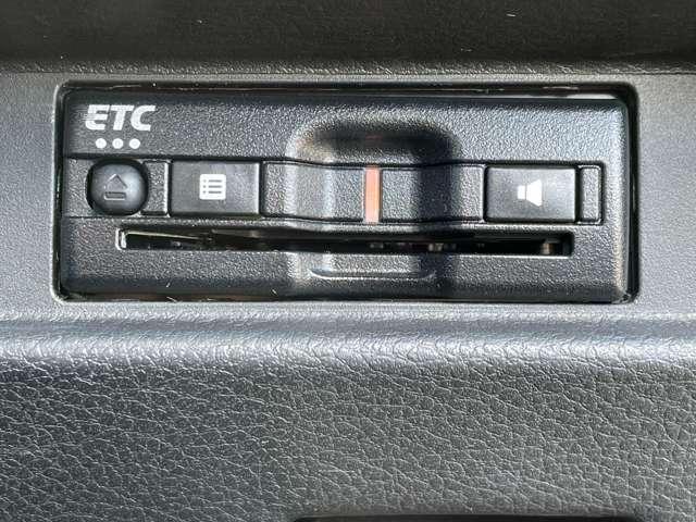 ワゴンＲスマイル ハイブリッドＳ　セーフティサポート／全方位モニター／両側パワースライドドア／純正ＯＰパナソニック８インチＳＤナビ／フルセグ／ＢＴオーディオ／ＤＶＤ再生／キーレスプッシュスタート／シートヒーター／パーキングセンサー（13枚目）