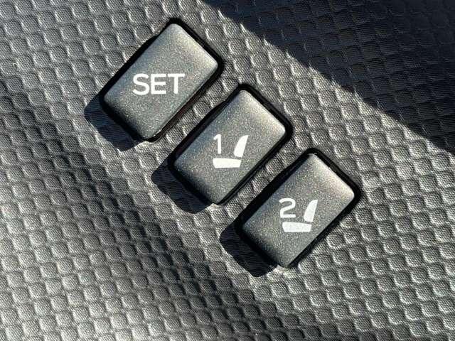 フォレスター アドバンス　アイサイトコアテクノロジー＆セイフティプラス／全車速追従機能付クルーズコントロール／ＲＡＢ／純正ＯＰダイヤトーンサウンドナビ／フルセグ／ＢＴオーディオ／バック＆サイドカメラ／ＬＥＤライト／スマートキー（33枚目）