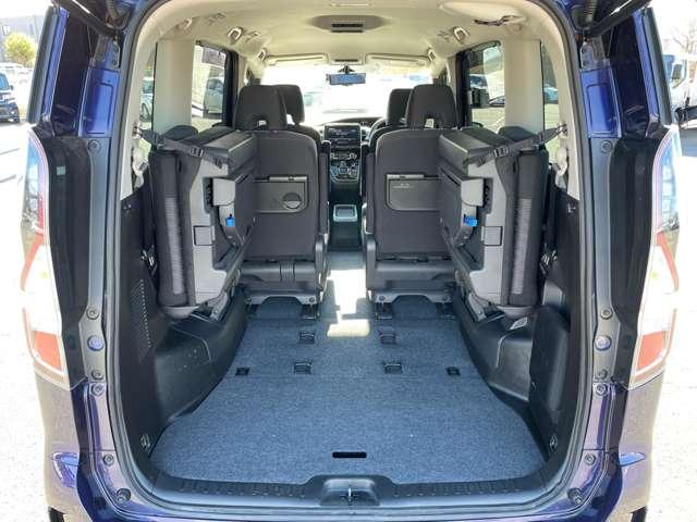 セレナ ｅ－パワー　ハイウェイスターＶ　セーフティパックＡ／プロパイロット／エマージェンシーブレーキ／アラウンドビューモニター／純正１０インチナビ／ＥＴＣ／ハンズフリー両側パワースライドドア／ＬＥＤライト／インテリジェントキー（35枚目）