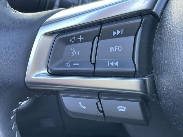 ロードスター Ｓスペシャルパッケージ　６速ＭＴ／スマートシティブレーキサポート／マツダコネクトＳＤナビ／フルセグ／ＢＴオーディオ／ＤＶＤ再生／バックカメラ／アドバンストキー／ＬＥＤヘッドライト／シートヒーター／コーナーセンサー／純正アルミ（22枚目）