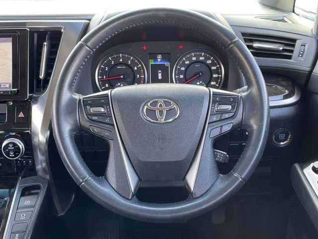 ヴェルファイア ２．５Ｚ　Ａエディション　Ｗサンルーフ／プリクラッシュセーフティ／レーダークルーズコントロール／両側パワースライドドア／インテリジェントクリアランスソナー／純正９インチＳＤナビ／フルセグ／ＢＴオーディオ／バックカメラ／ＥＴＣ（25枚目）