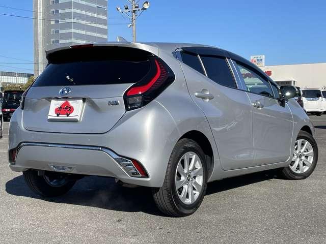 アクア Ｚ　セーフティセンス／レーダークルーズコントロール／パノラミックビューモニター／パーキングサポートブレーキ／メーカーディスプレイオーディオ＆純正ナビ／フルセグ／ＢＴオーディオ／シート＆スアリングヒーター（4枚目）