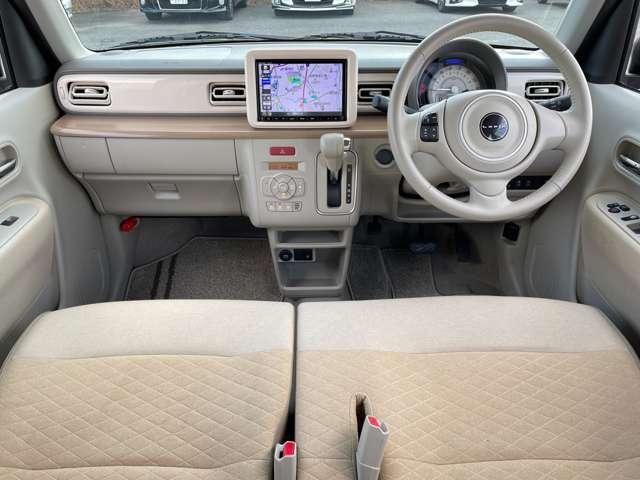 アルトラパン Ｘ　セーフティサポート／全方位モニター／純正ＯＰパナソニック８インチＳＤナビ／フルセグ／ＢＴオーディオ／ＤＶＤ再生／スマートキー／ＨＩＤヘッドライト／運転席シートヒーター／純正アルミ／パーキングセンサー（5枚目）