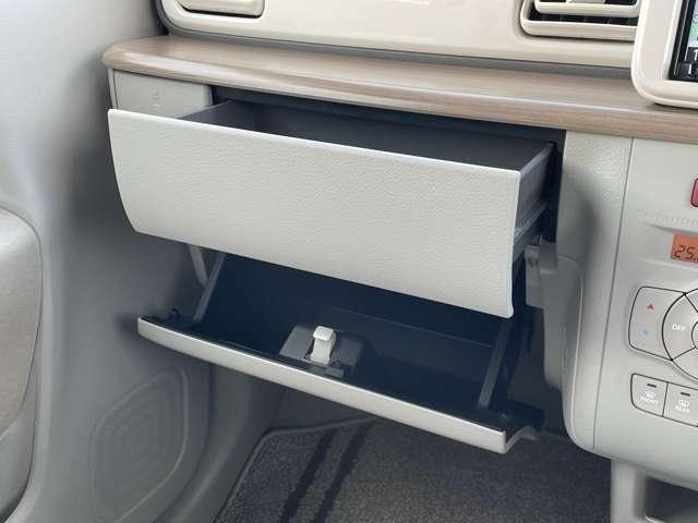 アルトラパン Ｘ　セーフティサポート／全方位モニター／純正ＯＰパナソニック８インチＳＤナビ／フルセグ／ＢＴオーディオ／ＤＶＤ再生／スマートキー／ＨＩＤヘッドライト／運転席シートヒーター／純正アルミ／パーキングセンサー（23枚目）