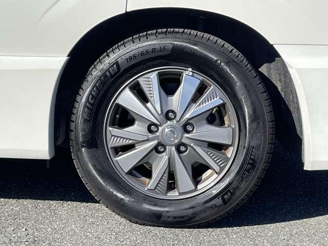 セレナ ｅ－パワー　ハイウェイスターＶ　プロパイロット／エマージェンシーブレーキ／アラウンドビューモニター／純正９インチＳＤナビ＆連動ＥＴＣ／ＢＴオーディオ／両側パワースライドドア／ＬＥＤヘッドライト／インテリジェントキー／ＥＴＣ（39枚目）