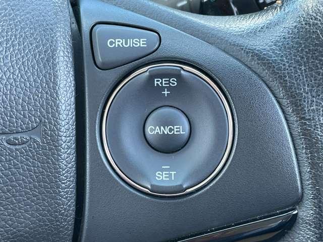 �u�N���[�Y�R���g���[���v�@�A�N�Z���𓥂܂Ȃ��Ă��ݒ肵�����x�Ŏ����I�ɑ��s����̂Ńh���C�o�[�̕��S���y�����܂���