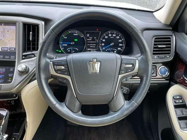 クラウンハイブリッド ロイヤルサルーン　ワンオーナー／セーフティセンス／レーダークルーズコントロール／純正ＳＤナビ＆連動ＥＴＣ／フルセグ／ＢＴオーディオ／バックカメラ／スマートキー／ＬＥＤヘッドライト／シート＆ステアリングヒーター（21枚目）