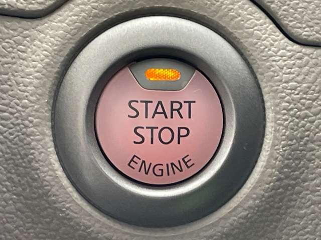 マーチ １２Ｘ　ストラーダＳＤナビ／フルセグＴＶ／ＤＶＤ再生／インテリジェントキー／アイドリングストップ／禁煙車（10枚目）