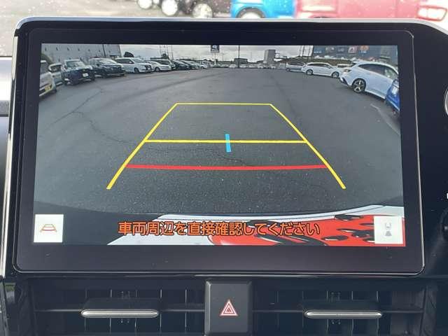 ヴォクシー Ｓ－Ｚ　セーフティセンス／レーダークルーズコントロール／社外１８インチアルミ／ＢＬｉＴＺ車高調／パーキングサポートブレーキ／プロアクティブドライビングアシスト／純正ディスプレイ＆ナビ／両側パワースライドドア（9枚目）