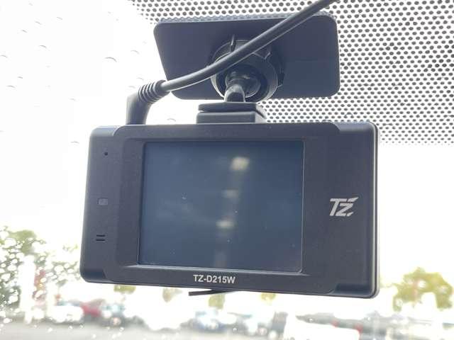 ヴォクシー Ｓ－Ｚ　セーフティセンス／レーダークルーズコントロール／社外１８インチアルミ／ＢＬｉＴＺ車高調／パーキングサポートブレーキ／プロアクティブドライビングアシスト／純正ディスプレイ＆ナビ／両側パワースライドドア（23枚目）