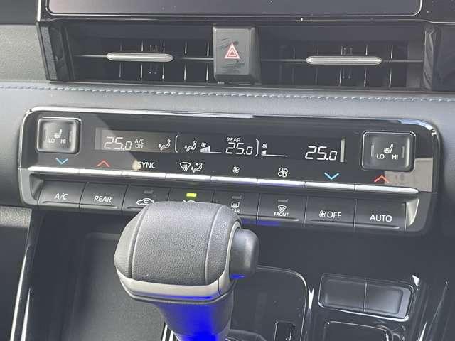 ヴォクシー Ｓ－Ｚ　セーフティセンス／レーダークルーズコントロール／社外１８インチアルミ／ＢＬｉＴＺ車高調／パーキングサポートブレーキ／プロアクティブドライビングアシスト／純正ディスプレイ＆ナビ／両側パワースライドドア（30枚目）