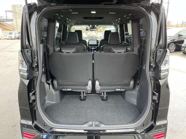 ヴォクシー Ｓ－Ｚ　セーフティセンス／レーダークルーズコントロール／社外１８インチアルミ／ＢＬｉＴＺ車高調／パーキングサポートブレーキ／プロアクティブドライビングアシスト／純正ディスプレイ＆ナビ／両側パワースライドドア（39枚目）