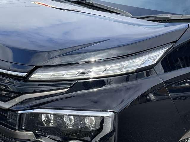 ヴォクシー Ｓ－Ｚ　セーフティセンス／レーダークルーズコントロール／社外１８インチアルミ／ＢＬｉＴＺ車高調／パーキングサポートブレーキ／プロアクティブドライビングアシスト／純正ディスプレイ＆ナビ／両側パワースライドドア（42枚目）