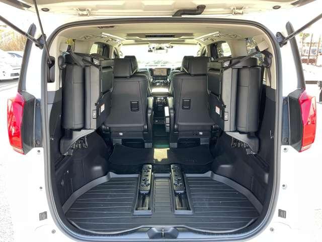 アルファード ２．５Ｓ　Ｃパッケージ　７名　フリップダウンモニター／パノラミックビューモニター／ＪＢＬ置くだけ充電／デジタルミラー／バルド２１ＡＷ／モデリスタエアロ／両側パワースライドドア／ナビ／レーダークルーズコントロール／サンルーフ（54枚目）