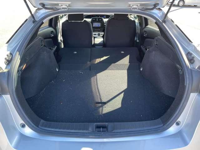 プリウス Ｓ　ワンオーナー／禁煙／トヨタセーフティセンスＰ／ＰＣＳ／レーダークルーズコントロール／Ｂカメラ／ＳＤナビ／フルセグ／ＤＶＤ再生／ＢＴオーディオ／ＥＴＣ／純正１５ＡＷ／ＬＥＤヘッド＆フォグ／（26枚目）