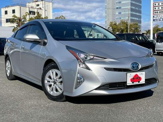 プリウス Ｓ　ワンオーナー／禁煙／トヨタセーフティセンスＰ／ＰＣＳ／レーダークルーズコントロール／Ｂカメラ／ＳＤナビ／フルセグ／ＤＶＤ再生／ＢＴオーディオ／ＥＴＣ／純正１５ＡＷ／ＬＥＤヘッド＆フォグ／（29枚目）