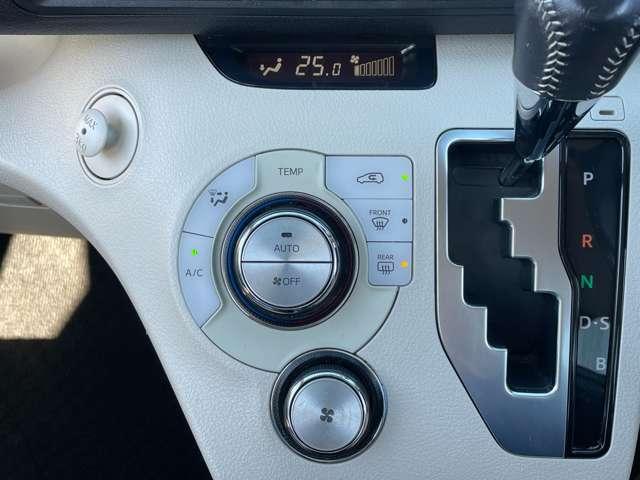 シエンタ １．５Ｇ　７名　両側パワースライドドア／バックカメラ／前席シートヒーター／フルセグ視聴／ＤＶＤ再生／ＢＴオーディオ／ＥＴＣ／アイドリングストップ／スマートエントリー＆スタートシステム（14枚目）