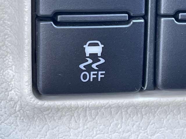 シエンタ １．５Ｇ　７名　両側パワースライドドア／バックカメラ／前席シートヒーター／フルセグ視聴／ＤＶＤ再生／ＢＴオーディオ／ＥＴＣ／アイドリングストップ／スマートエントリー＆スタートシステム（18枚目）