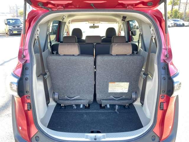 シエンタ １．５Ｇ　７名　両側パワースライドドア／バックカメラ／前席シートヒーター／フルセグ視聴／ＤＶＤ再生／ＢＴオーディオ／ＥＴＣ／アイドリングストップ／スマートエントリー＆スタートシステム（25枚目）