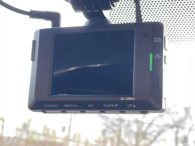 アルファード ２．５Ｓ　タイプゴールド　サンルーフ／フリップダウンモニター／両側パワースライドドア／バックカメラ／純正Ｄオーディオナビ／ＣＤ／ＤＶＤ／フルセグＴＶ／ＥＴＣ／純正１８インチＡＷ／ハーフレザー／スマートキー／ＬＥＤヘッドライト／（22枚目）