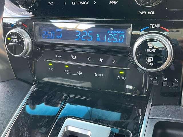 アルファード ２．５Ｓ　タイプゴールド　サンルーフ／フリップダウンモニター／両側パワースライドドア／バックカメラ／純正Ｄオーディオナビ／ＣＤ／ＤＶＤ／フルセグＴＶ／ＥＴＣ／純正１８インチＡＷ／ハーフレザー／スマートキー／ＬＥＤヘッドライト／（23枚目）