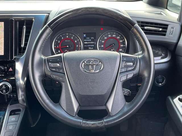 アルファード ２．５Ｓ　タイプゴールド　サンルーフ／フリップダウンモニター／両側パワースライドドア／バックカメラ／純正Ｄオーディオナビ／ＣＤ／ＤＶＤ／フルセグＴＶ／ＥＴＣ／純正１８インチＡＷ／ハーフレザー／スマートキー／ＬＥＤヘッドライト／（30枚目）