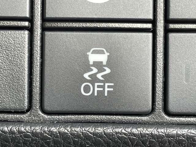 ヴェゼル ｅ：ＨＥＶ　Ｚ　ホンダセンシング／アダプティブクルーズコントロール＆ＬＫＡＳ／踏み間違い衝突軽減／純正ディスプレイ＆ナビ／フルセグＴＶ／ＢＴオーディオ／マルチビューカメラ／ＥＴＣ２．０／スマートキー（25枚目）