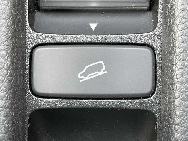 ヴェゼル ｅ：ＨＥＶ　Ｚ　ホンダセンシング／アダプティブクルーズコントロール＆ＬＫＡＳ／踏み間違い衝突軽減／純正ディスプレイ＆ナビ／フルセグＴＶ／ＢＴオーディオ／マルチビューカメラ／ＥＴＣ２．０／スマートキー（26枚目）