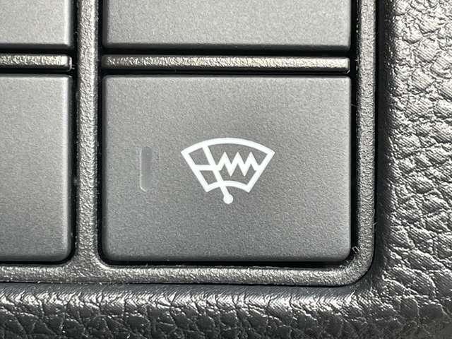 ヴェゼル ｅ：ＨＥＶ　Ｚ　ホンダセンシング／アダプティブクルーズコントロール＆ＬＫＡＳ／踏み間違い衝突軽減／純正ディスプレイ＆ナビ／フルセグＴＶ／ＢＴオーディオ／マルチビューカメラ／ＥＴＣ２．０／スマートキー（27枚目）