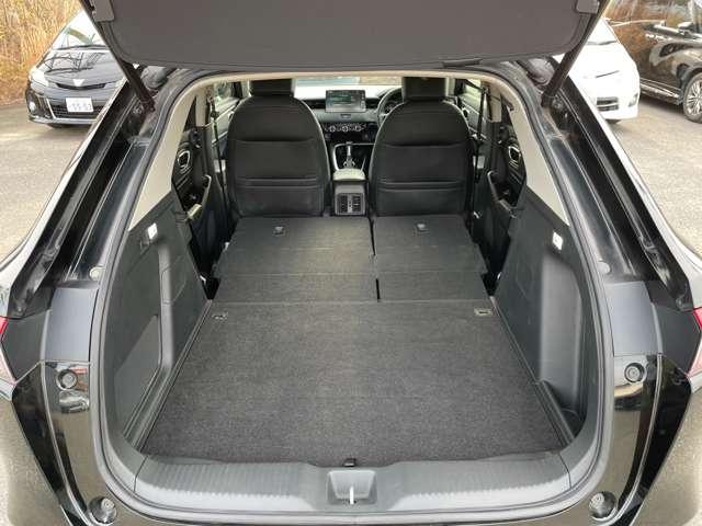 ヴェゼル ｅ：ＨＥＶ　Ｚ　ホンダセンシング／アダプティブクルーズコントロール＆ＬＫＡＳ／踏み間違い衝突軽減／純正ディスプレイ＆ナビ／フルセグＴＶ／ＢＴオーディオ／マルチビューカメラ／ＥＴＣ２．０／スマートキー（38枚目）