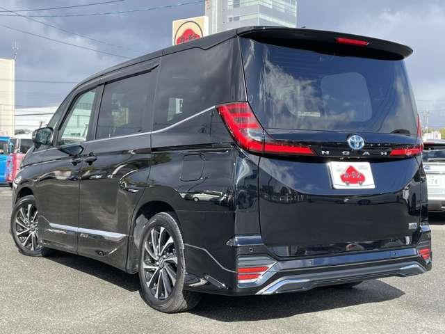 ノア ハイブリッドＳ－Ｚ　ワンオーナー／セーフティセンス／モデリスタエアロパーツ／メーカー１０．５インチディスプレイ＆純正ナビ／フリップダウンモニター／両側パワースライドドア／レーダークルコン／パーキングサポートブレーキ（38枚目）