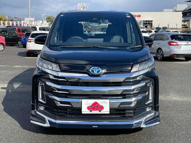 ノア ハイブリッドＳ－Ｚ　ワンオーナー／セーフティセンス／モデリスタエアロパーツ／メーカー１０．５インチディスプレイ＆純正ナビ／フリップダウンモニター／両側パワースライドドア／レーダークルコン／パーキングサポートブレーキ（39枚目）