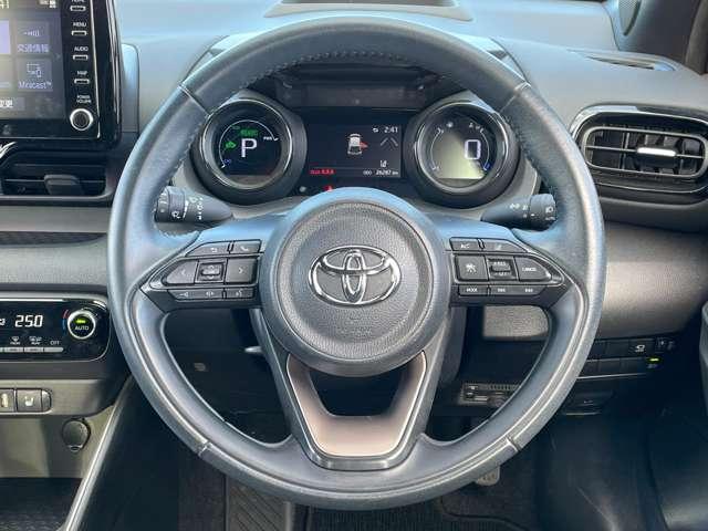 ヤリス ハイブリッドＺ　セーフティセンス／ＧＲエアロパーツ／パノラミックビューモニター／純正ディスプレイオーディオ／ＢＴオーディオ／社外１６インチアルミ／ＬＥＤヘッドライト／レーダークルコン／ＰＫＳＢ／スマートキー／ＥＴＣ（27枚目）