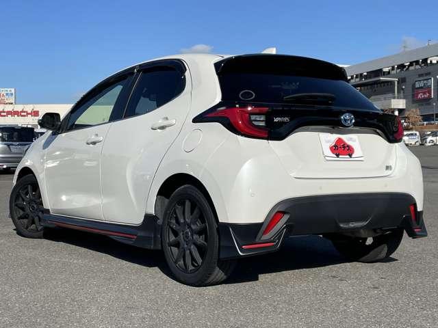 ヤリス ハイブリッドＺ　セーフティセンス／ＧＲエアロパーツ／パノラミックビューモニター／純正ディスプレイオーディオ／ＢＴオーディオ／社外１６インチアルミ／ＬＥＤヘッドライト／レーダークルコン／ＰＫＳＢ／スマートキー／ＥＴＣ（35枚目）