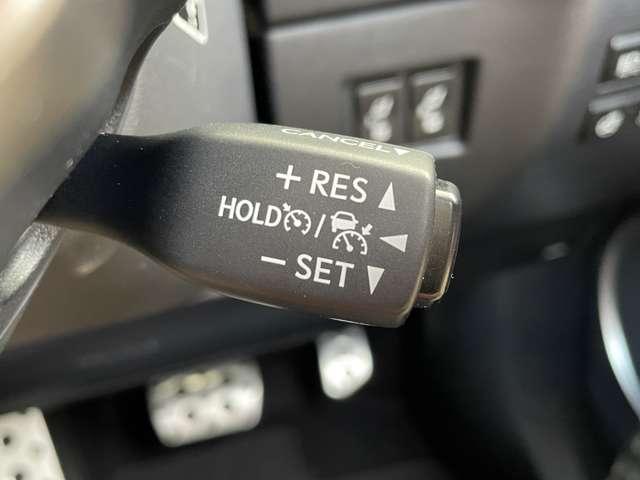 ＮＸ ＮＸ３００　Ｆスポーツ　セーフティシステムプラス／パノラマルーフ／パノラミックビューモニター／三眼ＬＥＤヘッドライト／電動格納リアシート／パワーバックドア／専用シート／ベンチレーション／スマートキー／レーダークルコン（7枚目）