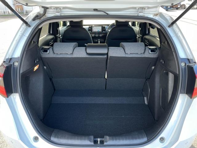 �u�g�����N�X�y�[�X�v�@�J�������傫���̂ő傫�ȉו����e�Ղɐςݍ��߂܂���