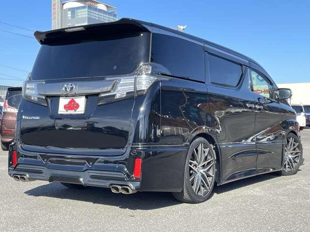 ヴェルファイア ２．５Ｚ　Ａエディション　ゴールデンアイズ　ＴＲＤエアロパーツ＆フロントグリル／テイン車高調／ＷＯＲＫ２０インチアルミ／アルパイン１１インチメモリーナビ／１２．８型フリップダウンモニター／両側パワースライドドア／パワーバックドア／ＬＥＤライト（4枚目）