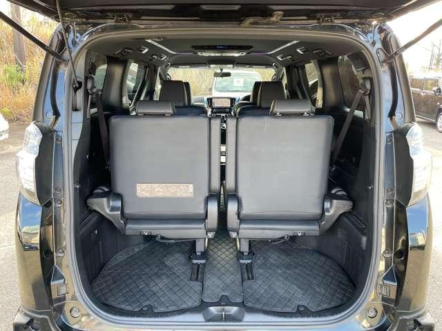 ヴェルファイア ２．５Ｚ　Ａエディション　ゴールデンアイズ　ＴＲＤエアロパーツ＆フロントグリル／テイン車高調／ＷＯＲＫ２０インチアルミ／アルパイン１１インチメモリーナビ／１２．８型フリップダウンモニター／両側パワースライドドア／パワーバックドア／ＬＥＤライト（35枚目）