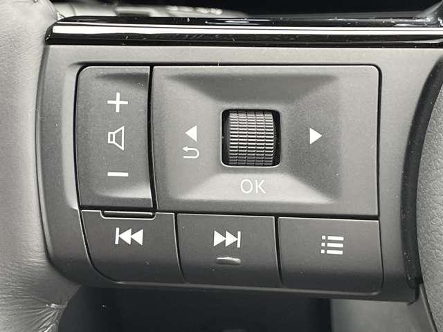 �u�X�e�A�����O�X�C�b�`�v�@�I�[�f�B�I�̑��삪�茳�łł��܂����O�������܂ܑ���ł���̂ň��S�ł���