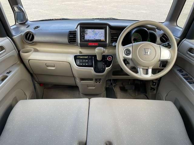 �����̓x�[�W������Ƃ��Ă���A�������������͋C�����o���Ă��܂��I