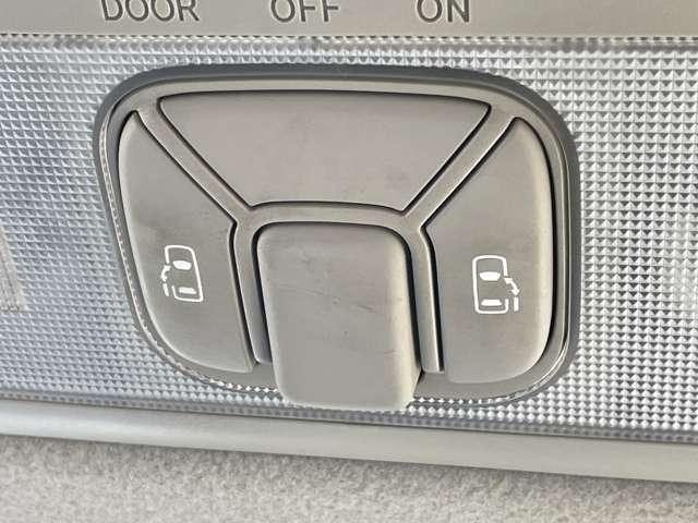 �u�����p���[�X���C�h�h�A�v�@���E�X���C�h�h�A�͓d���J���\��ԓ��̃X�C�b�`��L�[�ő��삪�ł��܂���