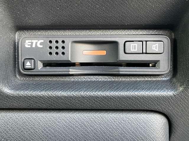 �u�d�s�b�ԍڊ�v�@�������ł̒ʍs���̎󂯎��◿���̎x�����̂��߂́A�ꎞ��~�⌻���̂��Ƃ肪�s�v����Ԃ��s�v�ɂȂ邱�Ƃɂ��a�؊ɘa�ɂ��З͂𔭊����܂���Z�b�g�A�b�v���J�[�`�X�ɂ��C������������