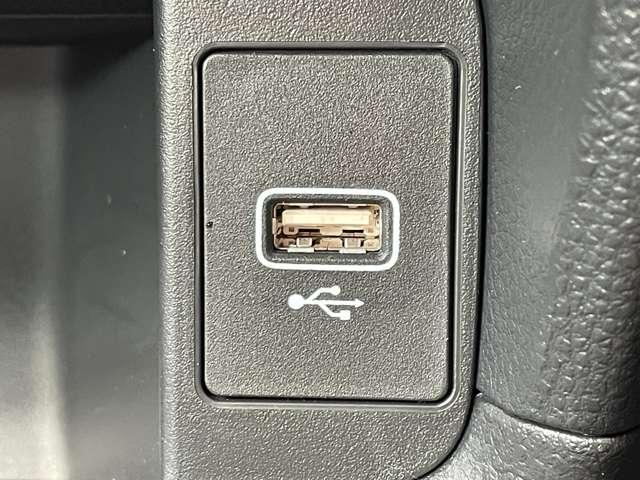 ＷＲ－Ｖ Ｚ　ブラックスタイル　ホンダセンシング／ホンダコネクトナビ／バックカメラ／ＢＴオーディオ／ＥＴＣ／ＬＥＤヘッドライト／スマートキー／ＥＴＣ／パドルシフト／パーキングセンサー／アダプティブクルコン（19枚目）