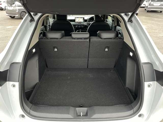 ヴェゼル ｅ：ＨＥＶ　Ｚ　禁煙車／ホンダセンシング／メーカーディスプレイ＆ナビ／バックカメラ／パワーバックドア／スマートキー／ＬＥＤヘッドライト／シート＆ステアヒーター／パドルシフト／ワイヤレス充電／コーナーセンサー（36枚目）