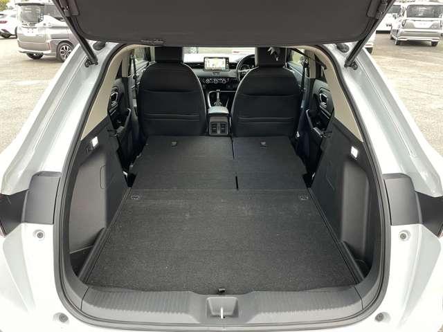 ヴェゼル ｅ：ＨＥＶ　Ｚ　禁煙車／ホンダセンシング／メーカーディスプレイ＆ナビ／バックカメラ／パワーバックドア／スマートキー／ＬＥＤヘッドライト／シート＆ステアヒーター／パドルシフト／ワイヤレス充電／コーナーセンサー（37枚目）