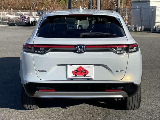 ヴェゼル ｅ：ＨＥＶ　Ｚ　禁煙車／ホンダセンシング／メーカーディスプレイ＆ナビ／バックカメラ／パワーバックドア／スマートキー／ＬＥＤヘッドライト／シート＆ステアヒーター／パドルシフト／ワイヤレス充電／コーナーセンサー（43枚目）