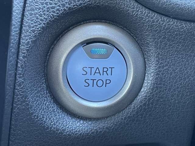 ノート ｅ－パワー　Ｘ　シーギア　ワンオーナー／エマージェンシーブレーキ／純正ナビ／バックカメラ／ＢＴオーディオ／インテリジェントキー／コーナーセンサー／ＥＴＣ（8枚目）