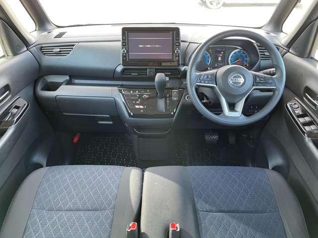 ルークス ハイウェイスター　Ｘ　プロパイロットエディション　禁煙車／エマージェンシーブレーキ／純正９インチＳＤナビ／アラウンドビューモニター／Ｂｌｕｅｔｏｏｔｈ／フルセグ／ＬＥＤライト／ハンズフリー両側パワースライドドア／車線逸脱警報／ペダル踏み間違い防止（5枚目）